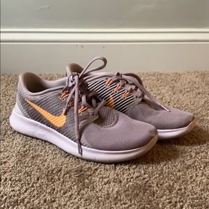Nike free sneakers